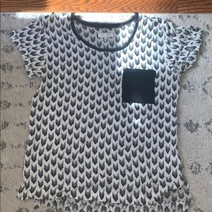 Light weight rag & bone t-shirt blouse